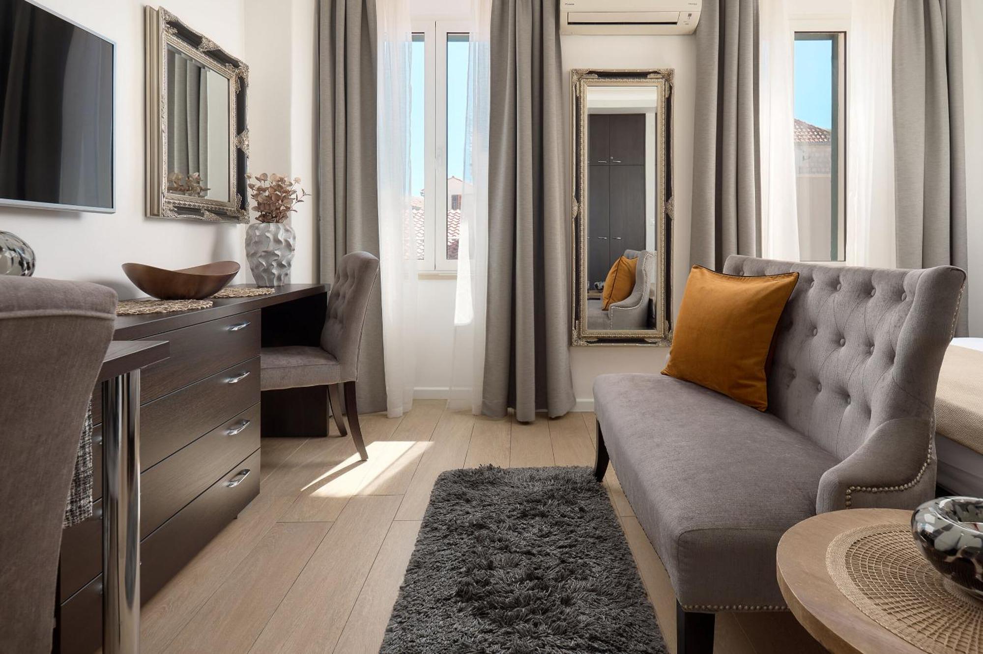 Apartments Studios 81 Сплит Екстериор снимка