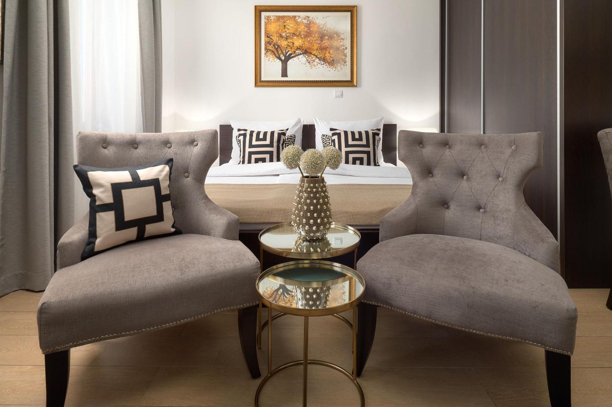 Apartments Studios 81 Сплит Екстериор снимка