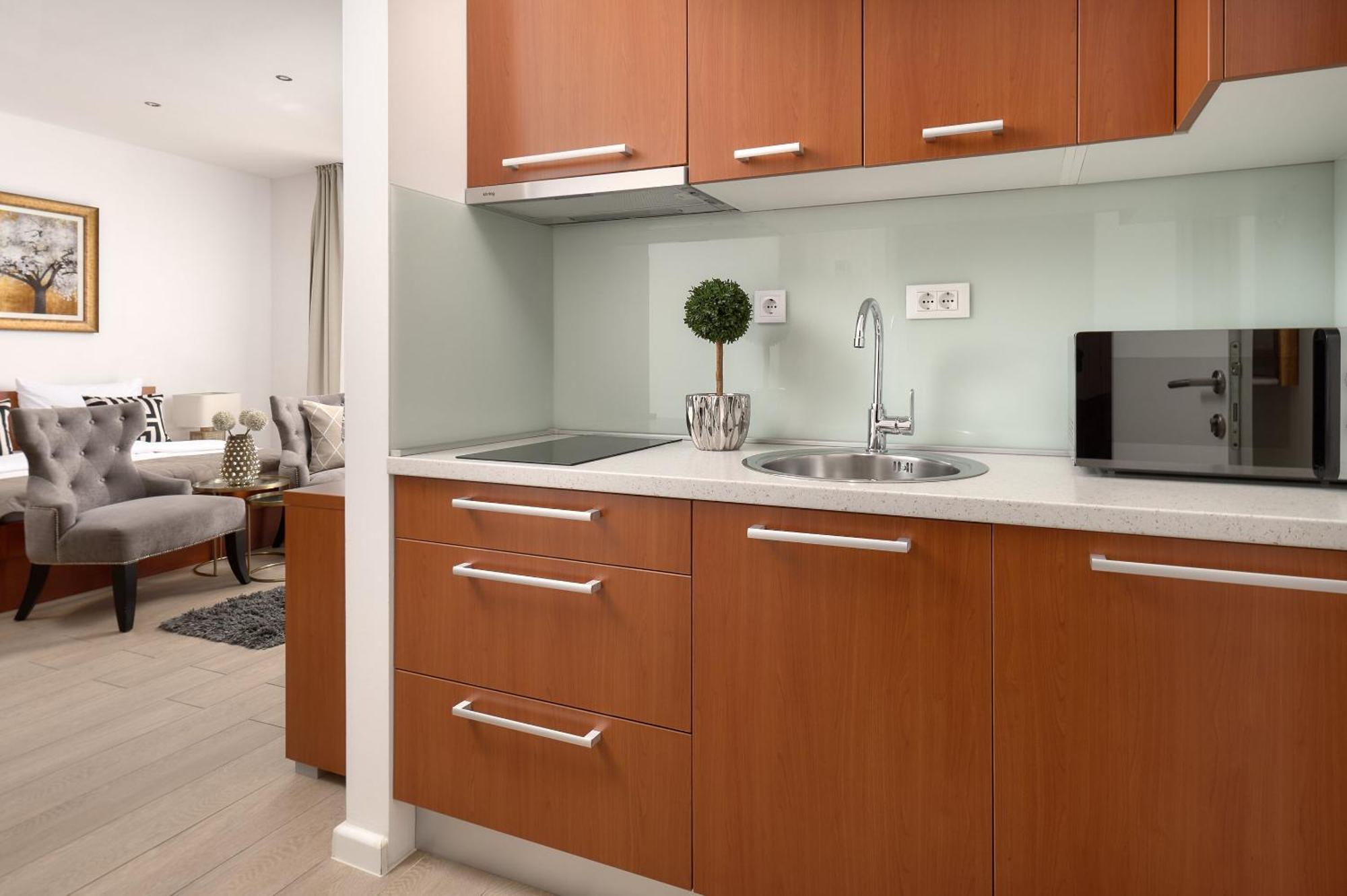 Apartments Studios 81 Сплит Екстериор снимка