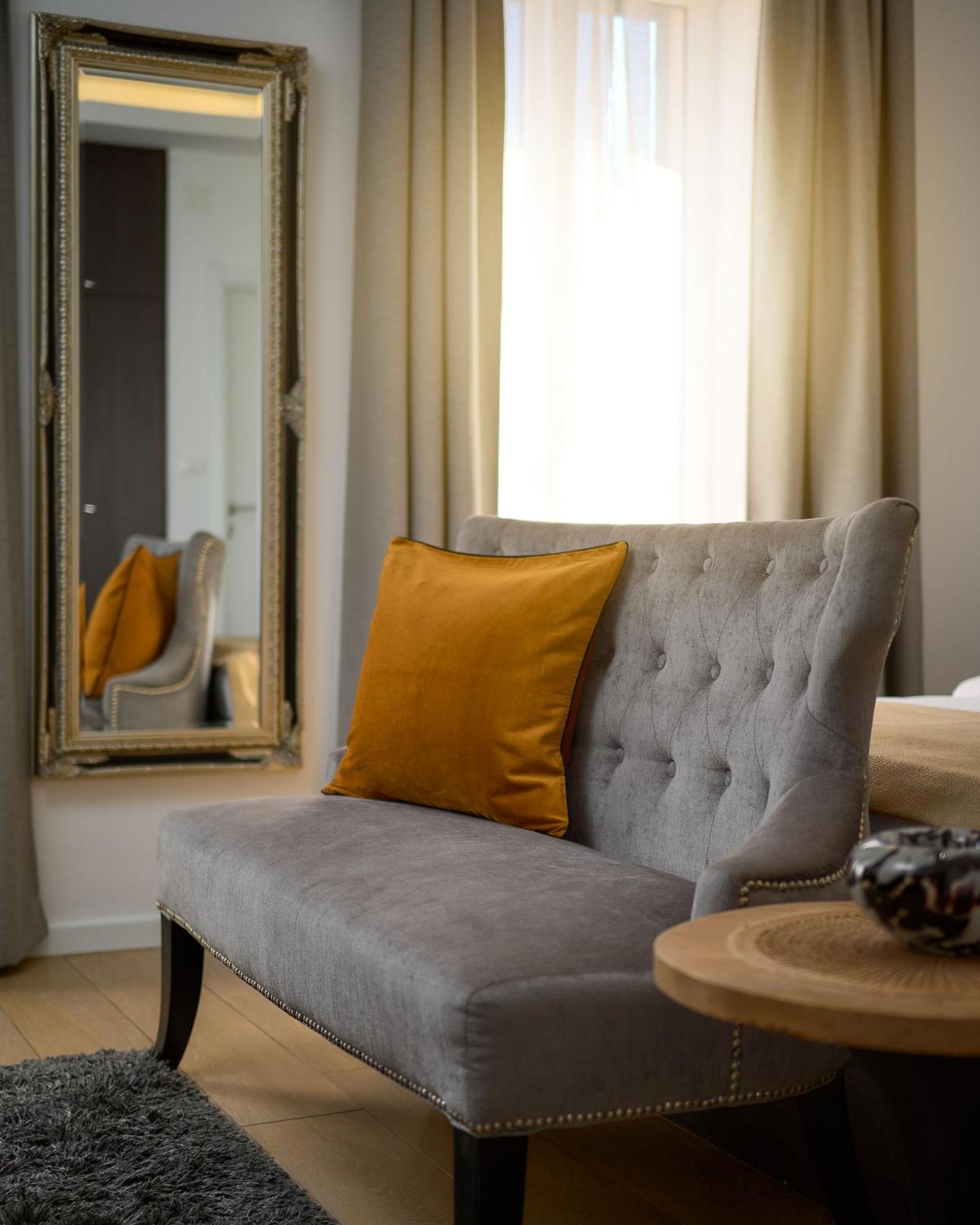 Apartments Studios 81 Сплит Екстериор снимка